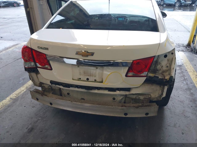 Chevrolet Cruze Ls Auto 2015 1G1PA5SGXF7119332 Image 6