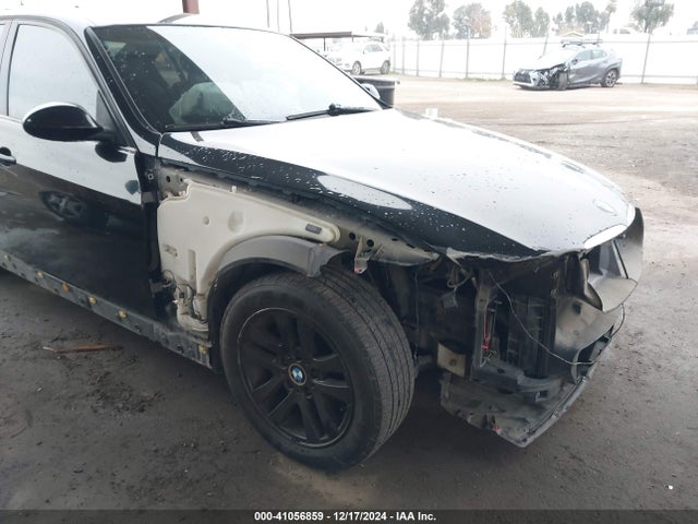 41056859 :رقم المزاد ، WBAVC53527FZ78246 vin ، 2007 Bmw 328i مزاد بيع