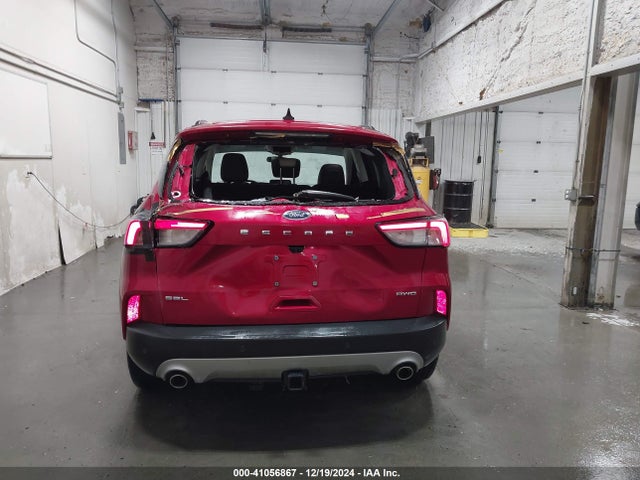 1FMCU9H98MUA25215 Ford ESCAPE SEL