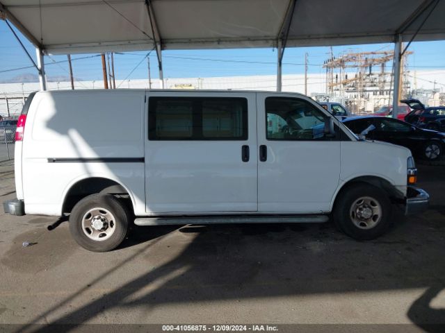 1GCWGAFG8J1904335 Chevrolet Express 2500 Work Van