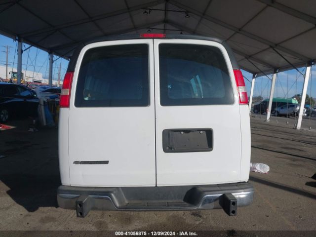 1GCWGAFG8J1904335 Chevrolet Express 2500 Work Van