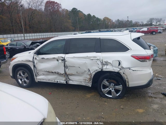 Toyota Highlander Limited V6 2015 5TDYKRFH1FS053990 Image 15