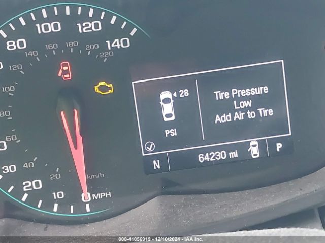 3GNCJNSB0KL360842 Chevrolet TRAX LS