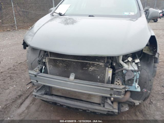3GNCJNSB0KL360842 Chevrolet TRAX LS