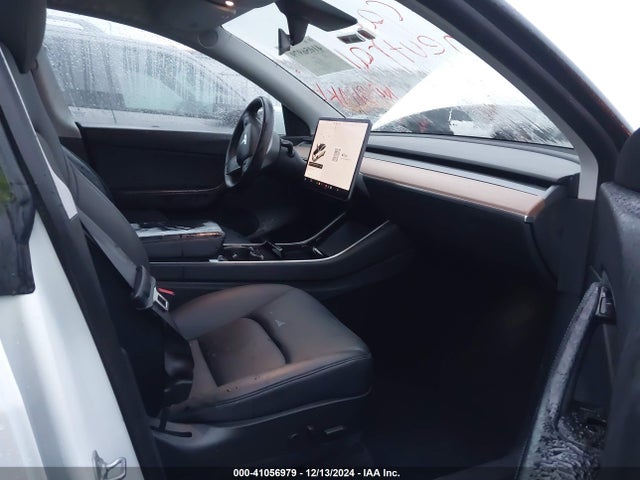 2020 TESLA MODEL Y 5YJYGDEE9LF006282 Photo 4