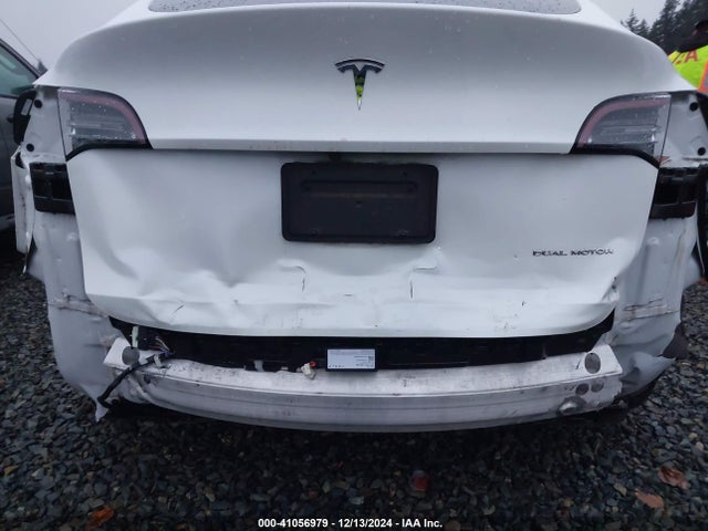 2020 TESLA MODEL Y 5YJYGDEE9LF006282 Photo 5