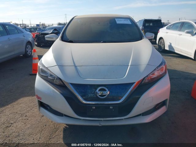 1N4AZ1CP7JC305204 Nissan Leaf Sl