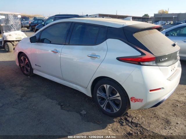 1N4AZ1CP7JC305204 Nissan Leaf Sl