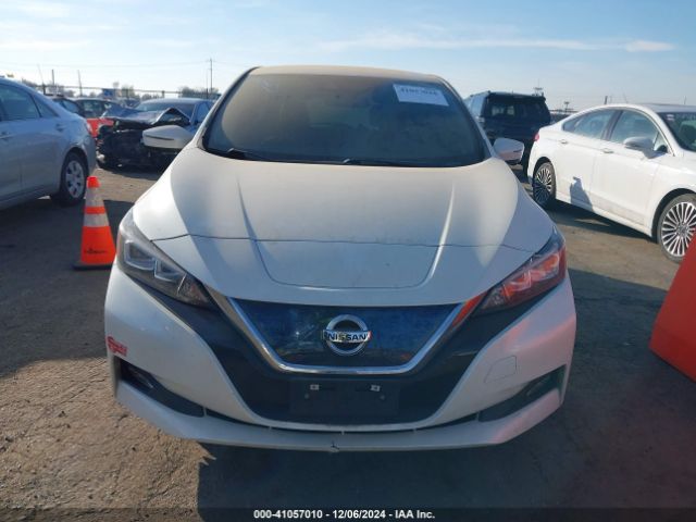 1N4AZ1CP7JC305204 Nissan Leaf Sl