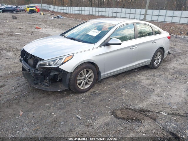 Hyundai SONATA SE 2015 5NPE24AF4FH026977 Image 2