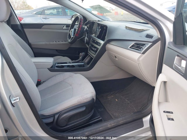 Hyundai SONATA SE 2015 5NPE24AF4FH026977 Image 5