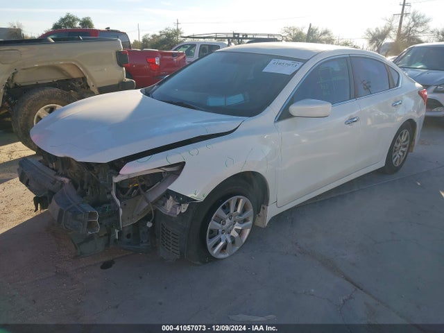Nissan Altima 2.5 S 2016 1N4AL3AP2GN361922 Image 2