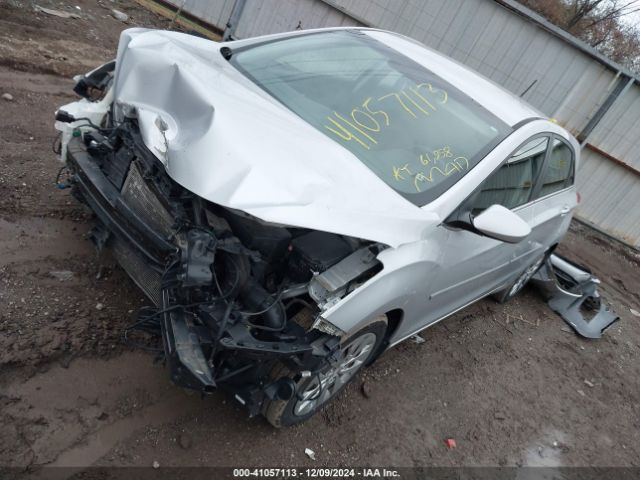 KMHD35LH2GU314450 Hyundai ELANTRA GT