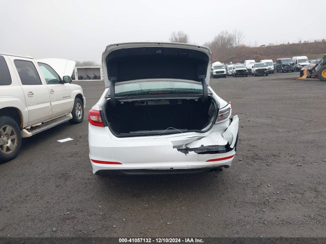 Hyundai SONATA SE 2017 5NPE24AFXHH465622 Image 17