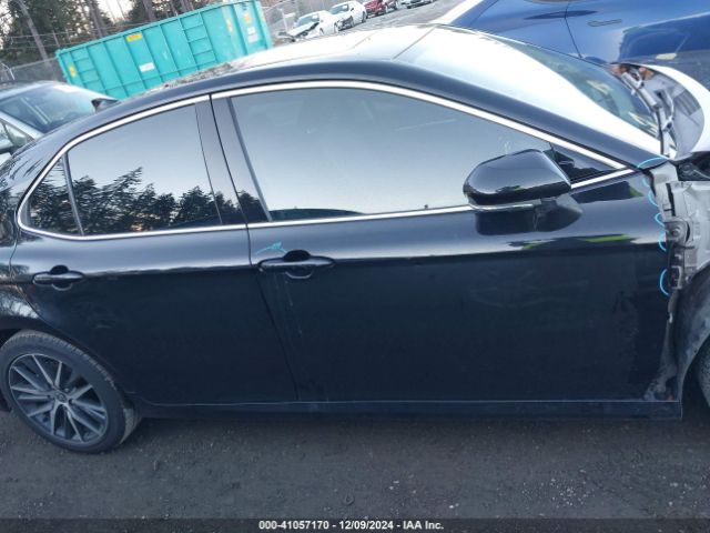 4T1F31AK4PU618623 Toyota Camry Xle Hybrid