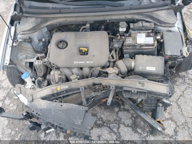 5NPD74LF2HH163512 Hyundai ELANTRA SE