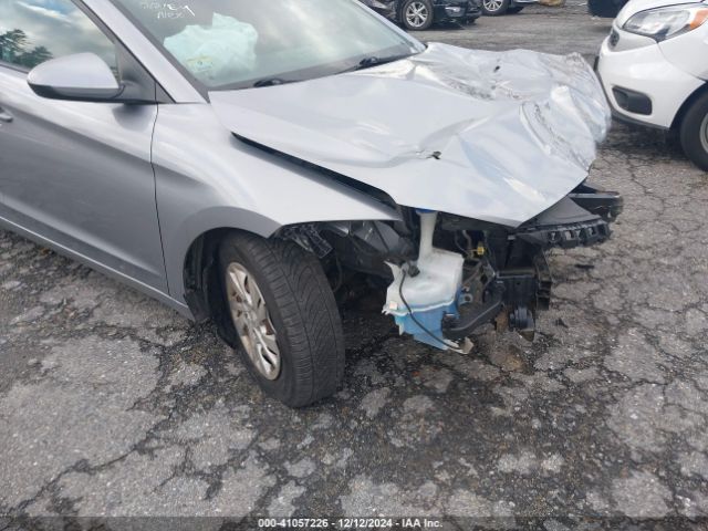 5NPD74LF2HH163512 Hyundai ELANTRA SE