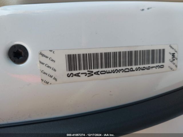 2013 JAGUAR XF SAJWA0ES3DPS66130 Photo 8