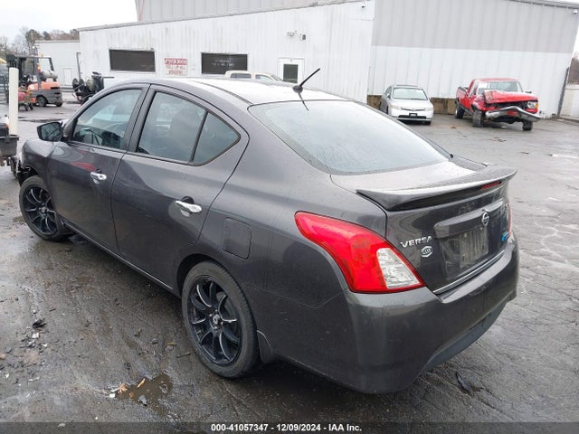 3N1CN7AP5FL877374 Nissan Versa 1.6 Sv