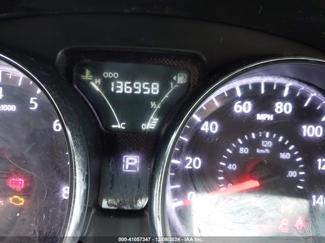 3N1CN7AP5FL877374 Nissan Versa 1.6 Sv