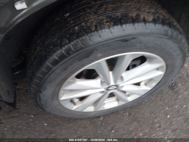 JN1BJ1CR3KW630958 Nissan Rogue Sport Sv