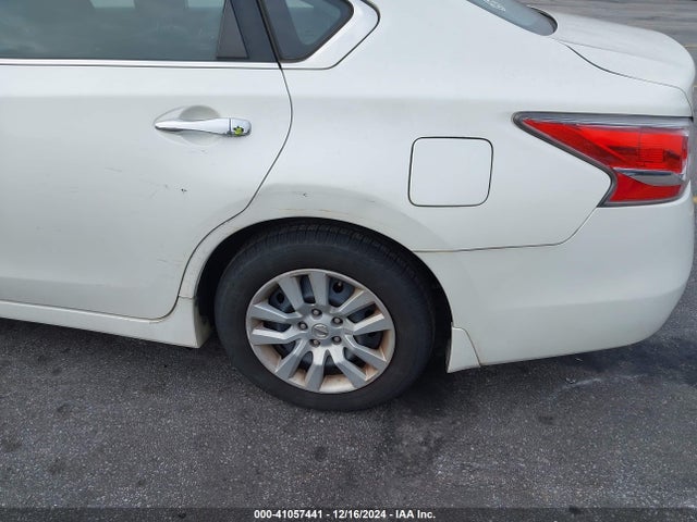 Nissan Altima 2.5 S 2015 1N4AL3AP3FC430529 Image 14