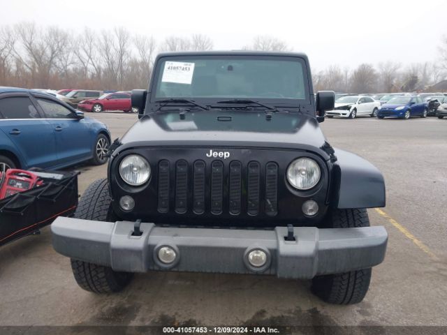1C4BJWEG7EL252011 Jeep Wrangler Unlimited Sahara