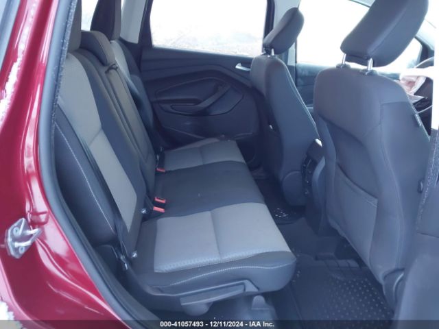 1FMCU9GD2KUC55903 Ford ESCAPE SE