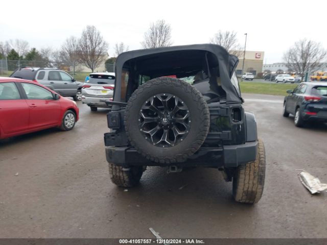 1C4HJWEG5HL681436 Jeep Wrangler Unlimited Sahara