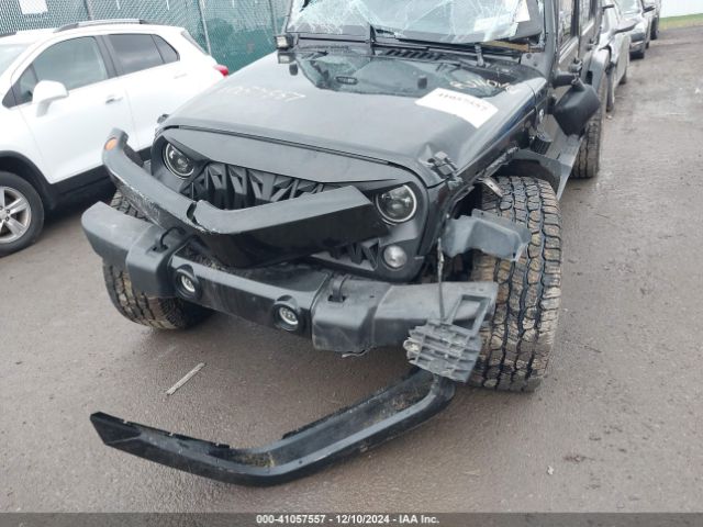 1C4HJWEG5HL681436 Jeep Wrangler Unlimited Sahara