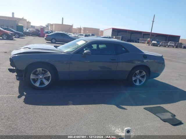 2C3CDZAGXKH714562 Dodge Challenger Sxt
