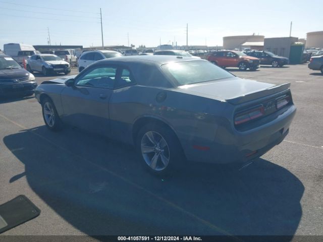 2C3CDZAGXKH714562 Dodge Challenger Sxt