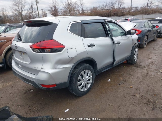 Nissan ROGUE S 2017 KNMAT2MV0HP549083 Image 4