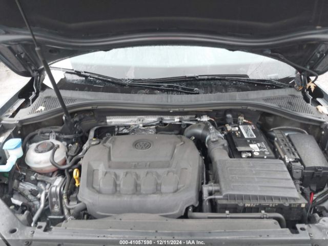 3VV2B7AX4LM074659 Volkswagen Tiguan 2.0t Se/2.0t Se R-line Black/2.0t Sel