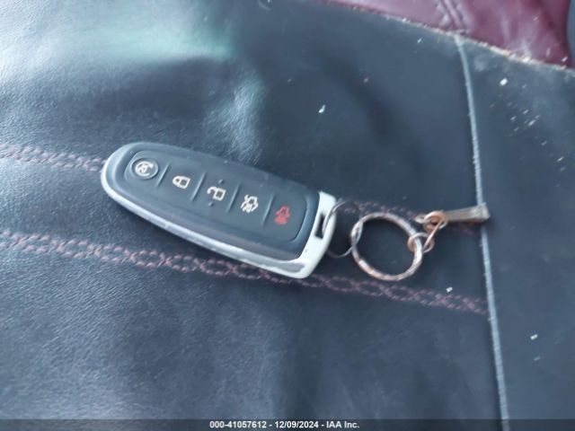 1FADP3J2XEL166570 Ford Focus Titanium