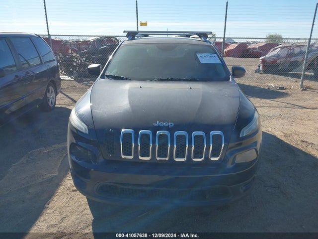 1C4PJLAB9FW695078 Jeep Cherokee Sport