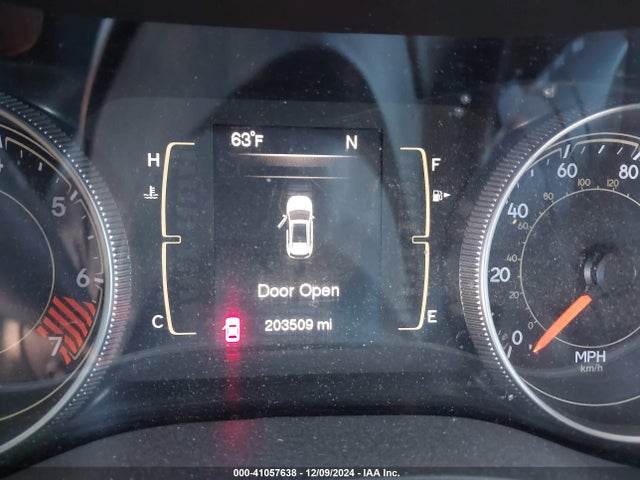 1C4PJLAB9FW695078 Jeep Cherokee Sport