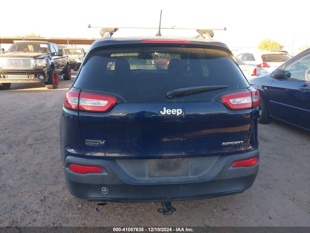 1C4PJLAB9FW695078 Jeep Cherokee Sport