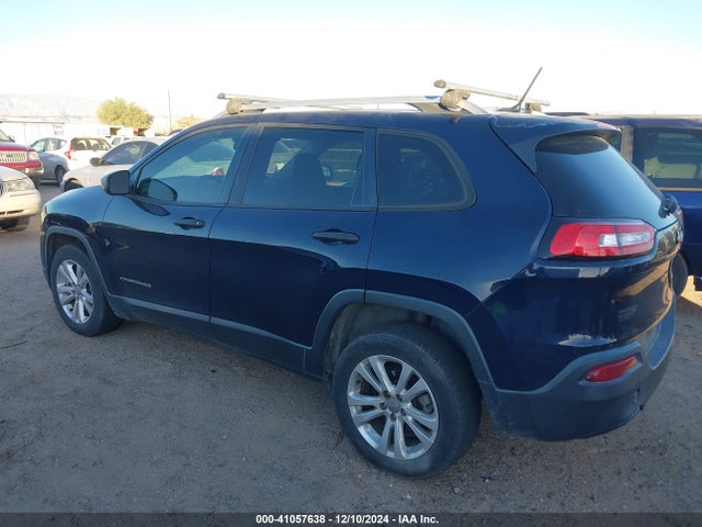 1C4PJLAB9FW695078 Jeep Cherokee Sport
