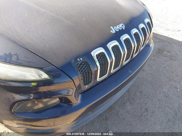 1C4PJLAB9FW695078 Jeep Cherokee Sport