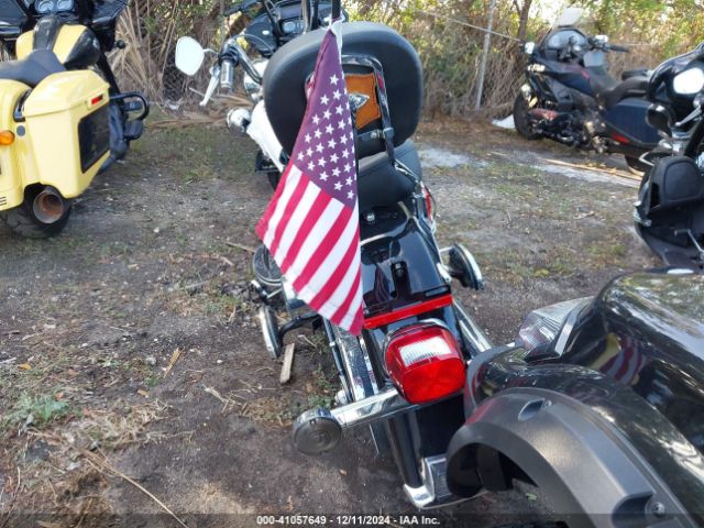 2010 HARLEY-DAVIDSON FLSTC 1HD1JH519AB027011 Photo 5