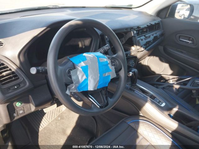 3CZRU6H30NM714125 Honda Hr-v Awd Lx