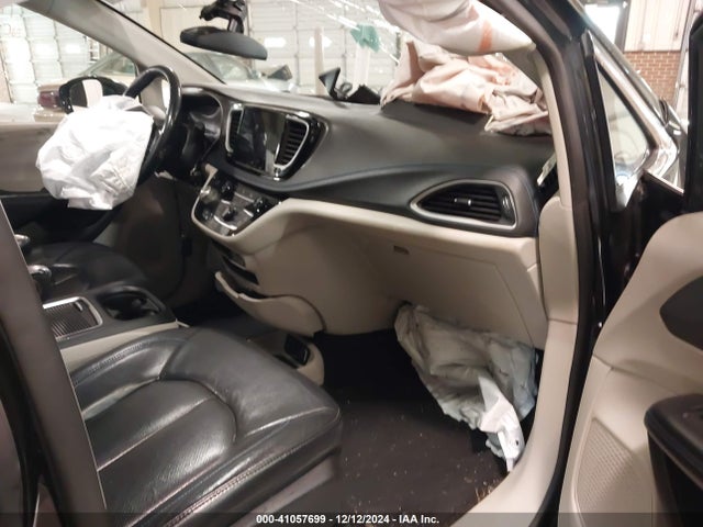 2C4RC1BG3MR533227 Chrysler Pacifica Touring L