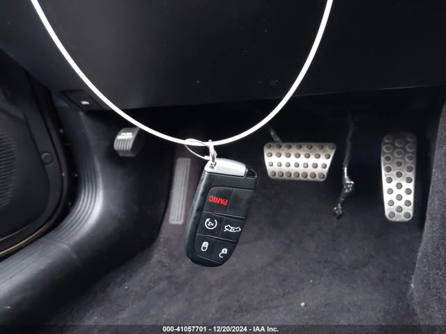 2C3CDZC92GH322827 Dodge Challenger Srt Hellcat