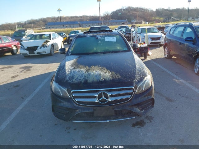 WDDZF4KB1HA231822 Mercedes-Benz E 300 4matic