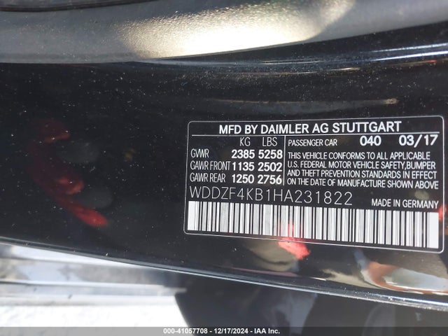 WDDZF4KB1HA231822 Mercedes-Benz E 300 4matic