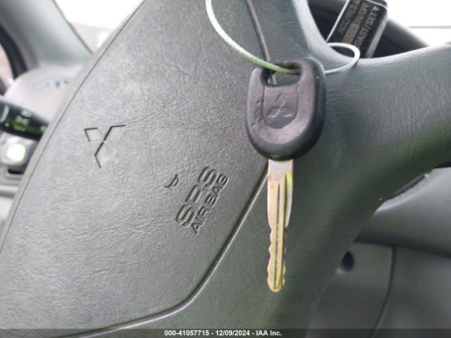 2001 MITSUBISHI GALANT 4A3AA46G21E185831 Photo 10