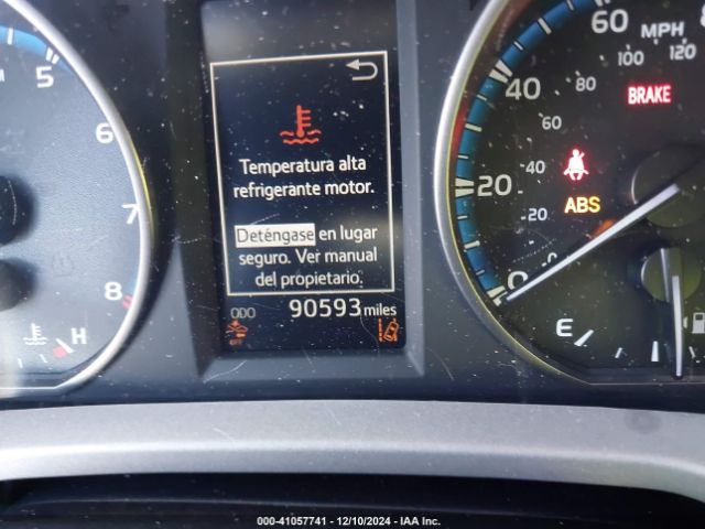 2T3WFREV2JW506136 Toyota Rav4 Adventure/xle