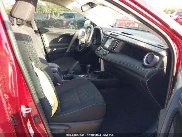 2T3WFREV2JW506136 Toyota Rav4 Adventure/xle