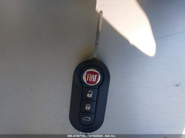 2017 FIAT 500C 3C3CFFER4HT698797 Photo 10